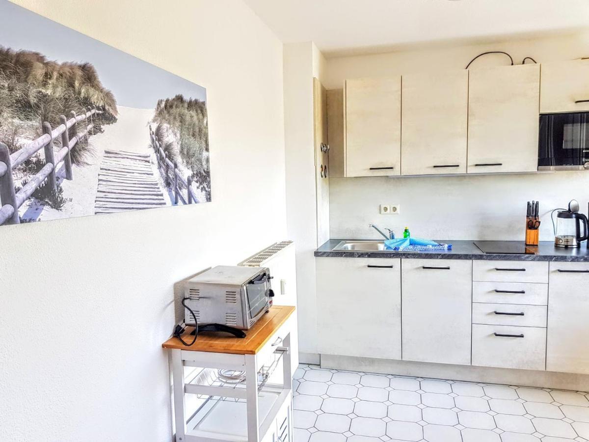 Fewo 18 Im Strandhaus Lobbe Mit Balkon Экстерьер фото